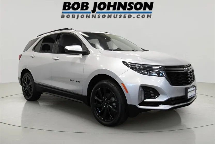 2022 Chevrolet Equinox RS photo 1
