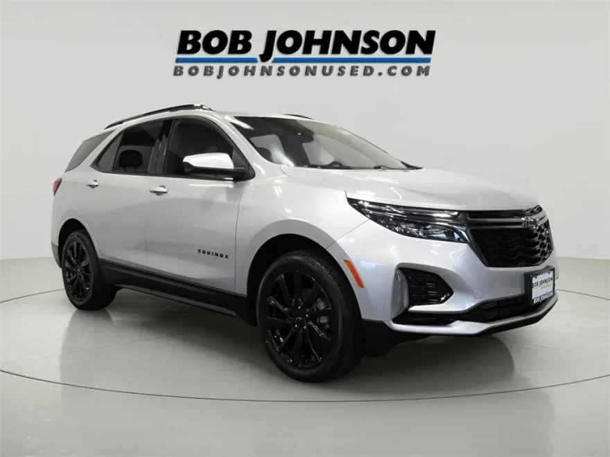 2022 Chevrolet Equinox RS photo 1