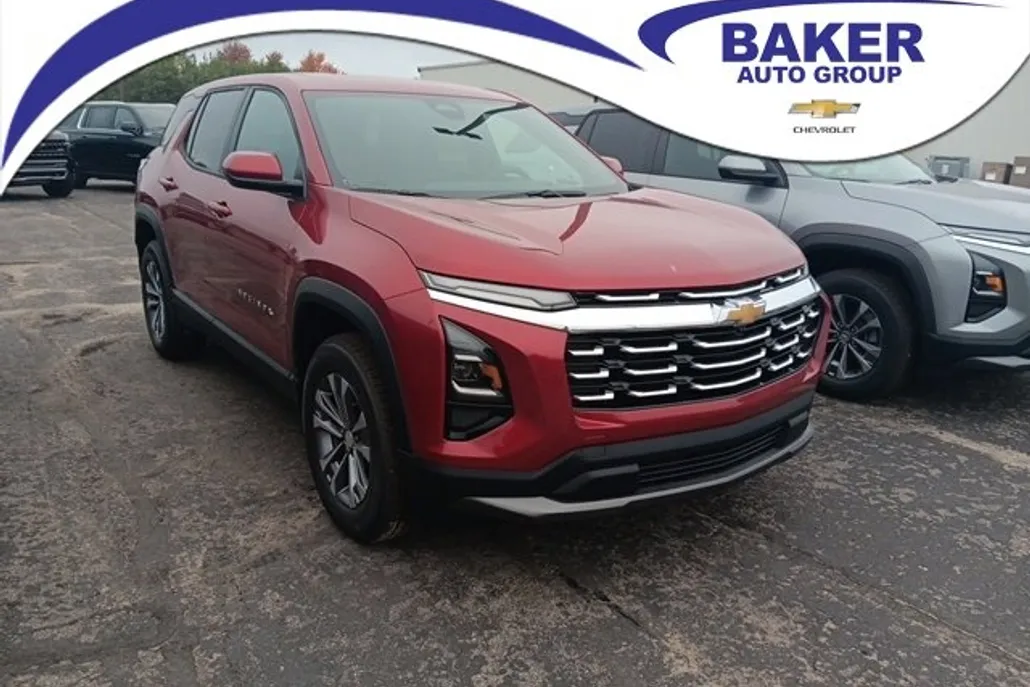 2026 Chevrolet Equinox LT photo 1