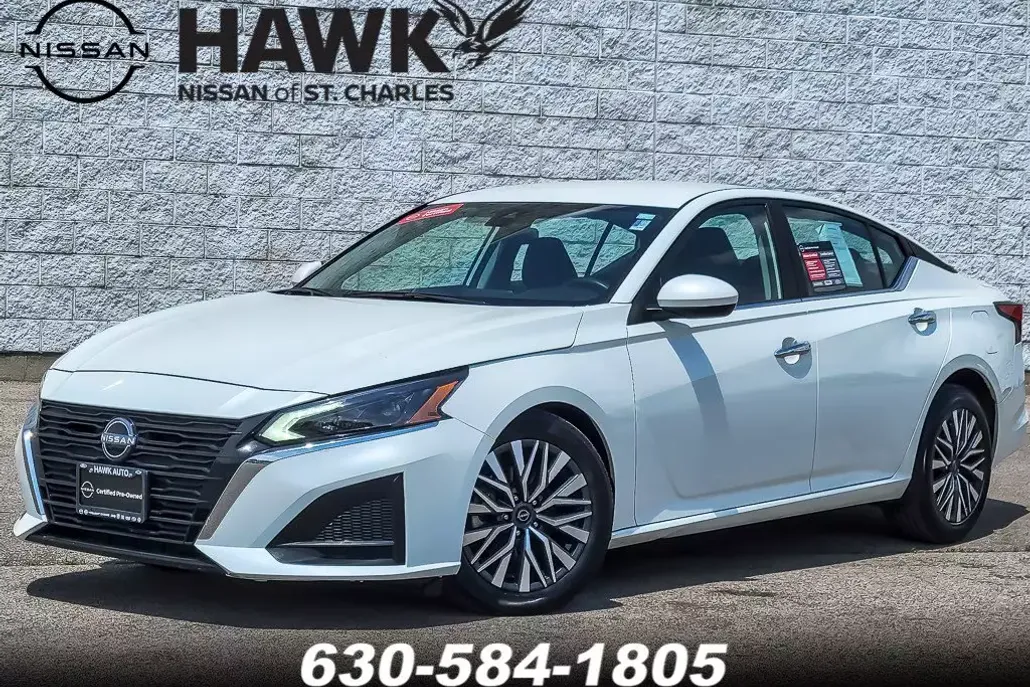 2023 Nissan Altima 2.5 SV photo 1