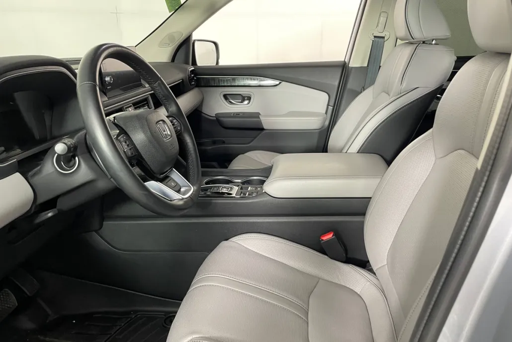 2023 Honda Pilot Elite photo 1