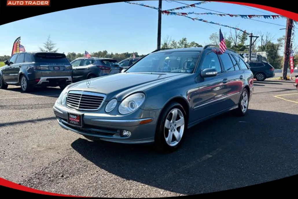 2005 Mercedes Benz E 500 4MATIC Wagon photo 1