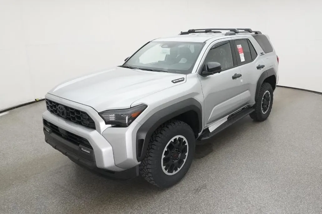 2025 Toyota 4Runner TRD Off-Road Premium photo 1