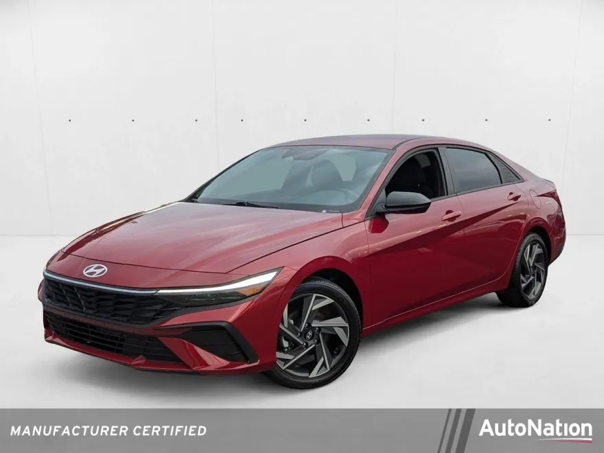 2025 Hyundai Elantra SEL Sport photo 1
