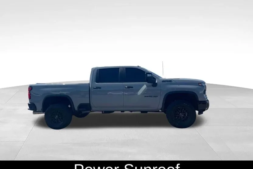 2025 Chevrolet Silverado 2500HD ZR2 photo 1