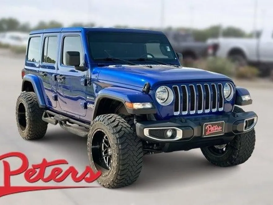 2020 Jeep Wrangler Unlimited Sahara photo 1