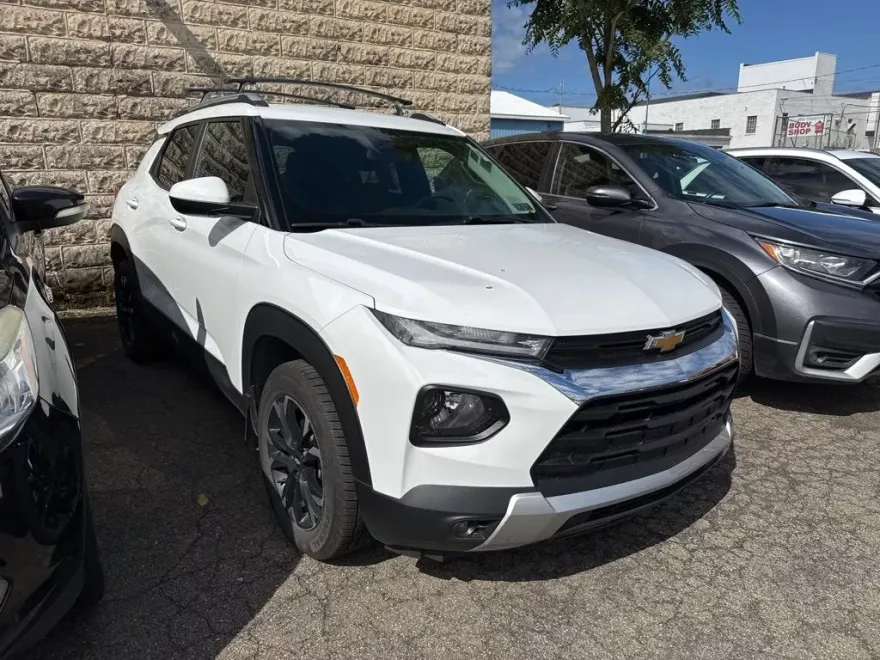 2022 Chevrolet Trailblazer LT photo 1
