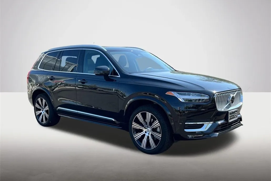 2024 Volvo XC90 Ultimate photo 1