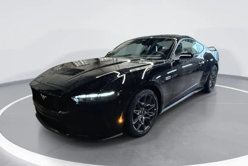 2025 Ford Mustang GT Premium photo 1