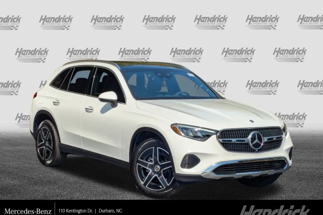 2026 Mercedes Benz GLC 300 4MATIC photo 1