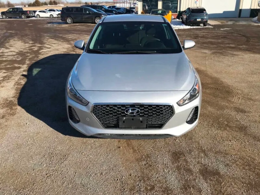 2018 Hyundai Elantra GT photo 1