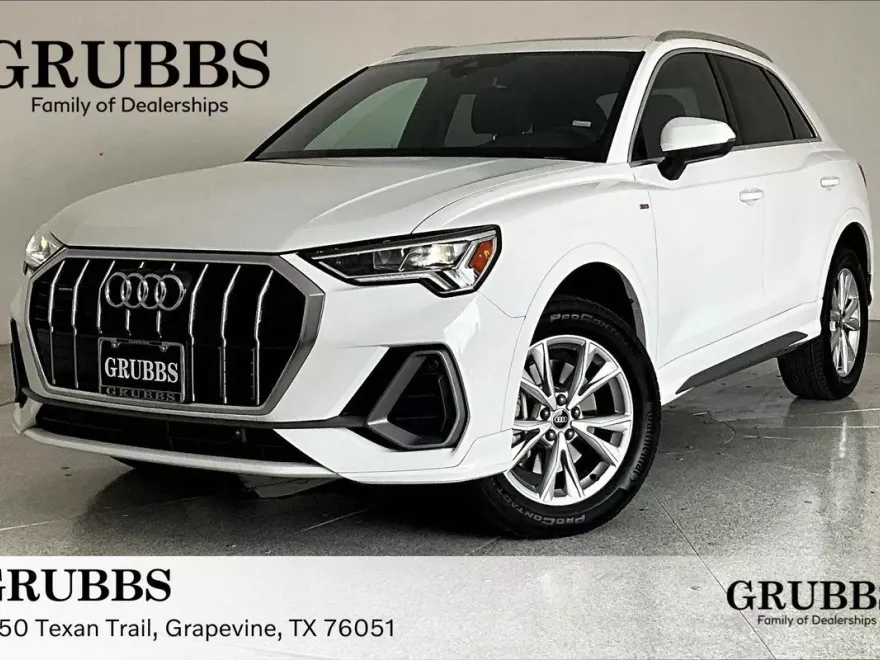 2025 Audi Q3 S line Premium photo 1