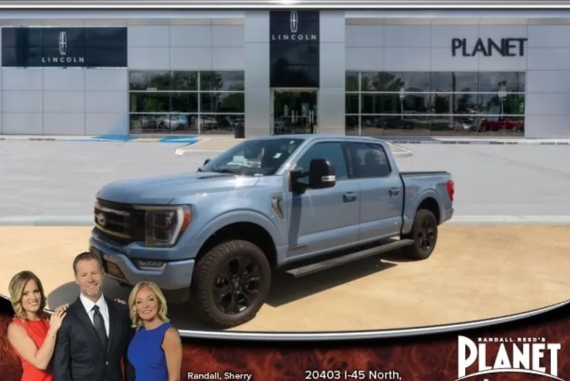 2023 Ford F-150 Platinum photo 1