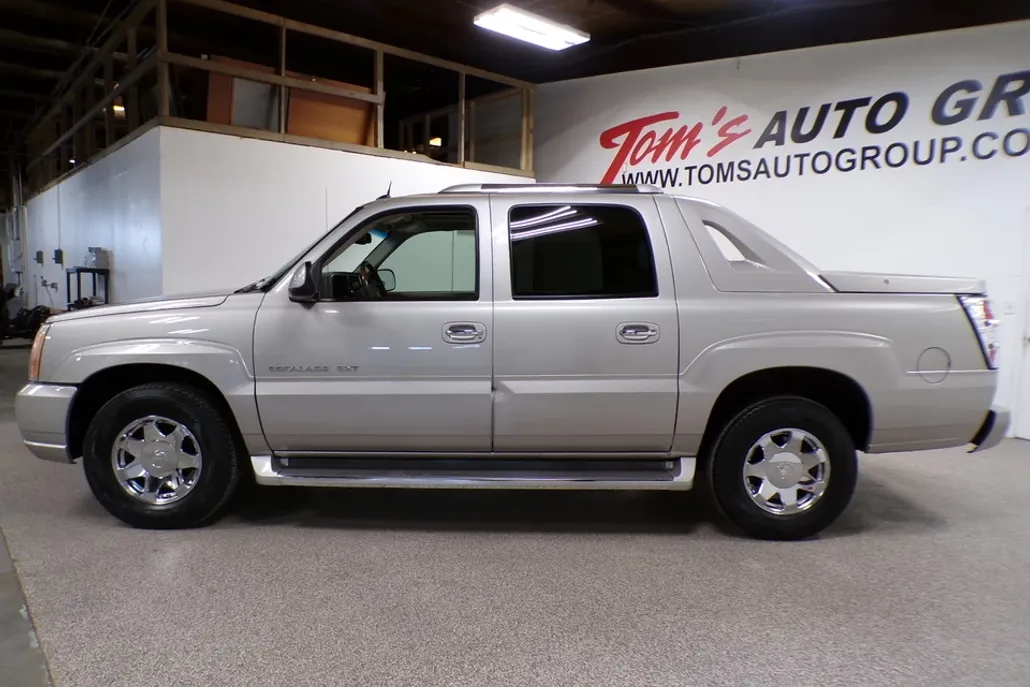 2005 Cadillac Escalade EXT Sport photo 1