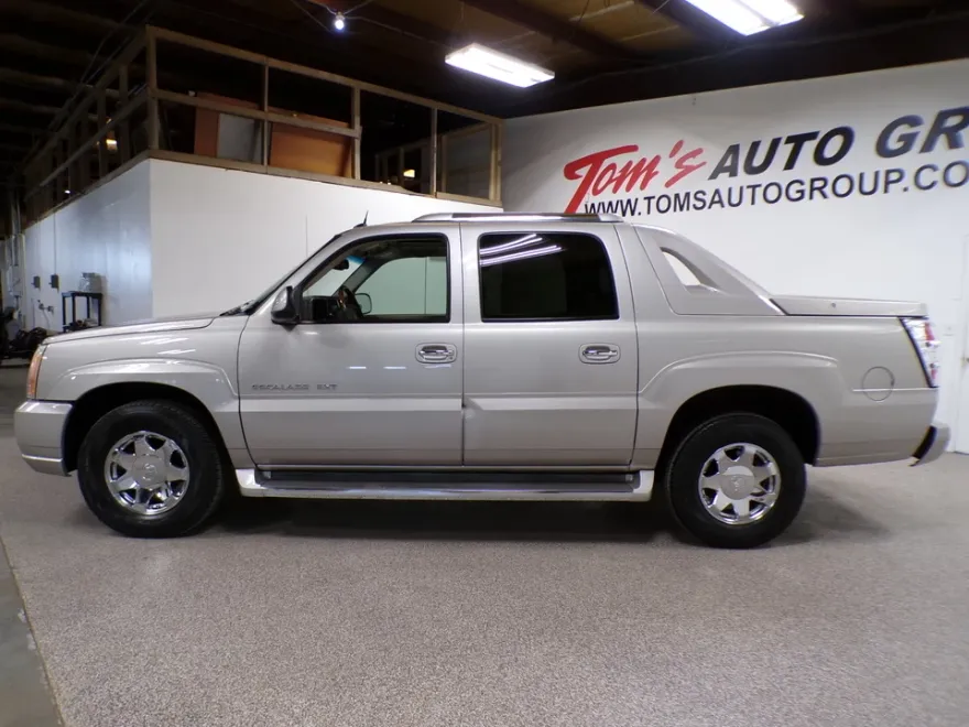 2005 Cadillac Escalade EXT Sport photo 1
