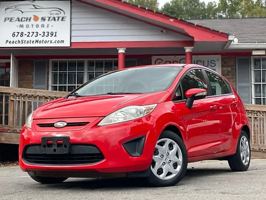 2013 Ford Fiesta SE photo 1