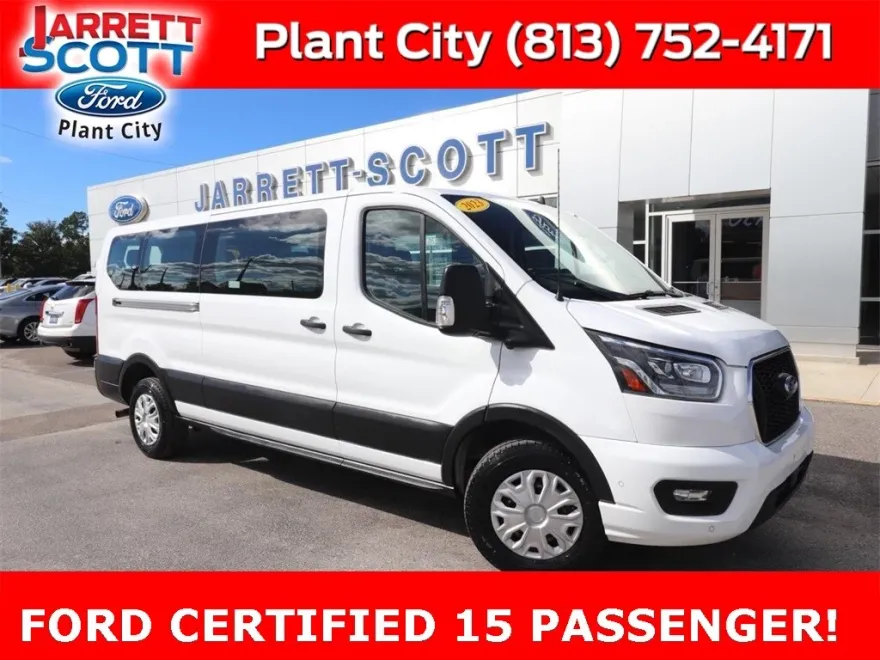 2023 Ford Transit Passenger XLT photo 1