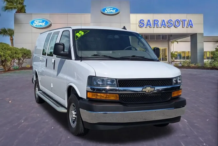 2023 Chevrolet Express 2500 Work Van photo 1