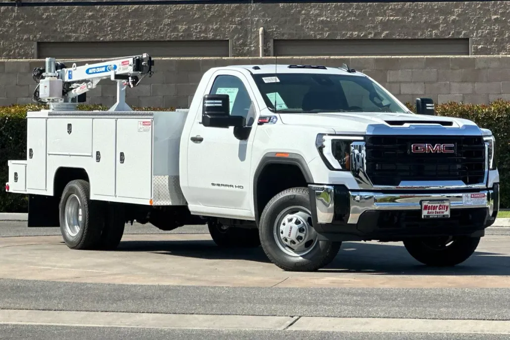 2025 Gmc Sierra 3500 HD Pro photo 1