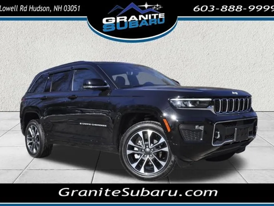 2024 Jeep Grand Cherokee Overland photo 1