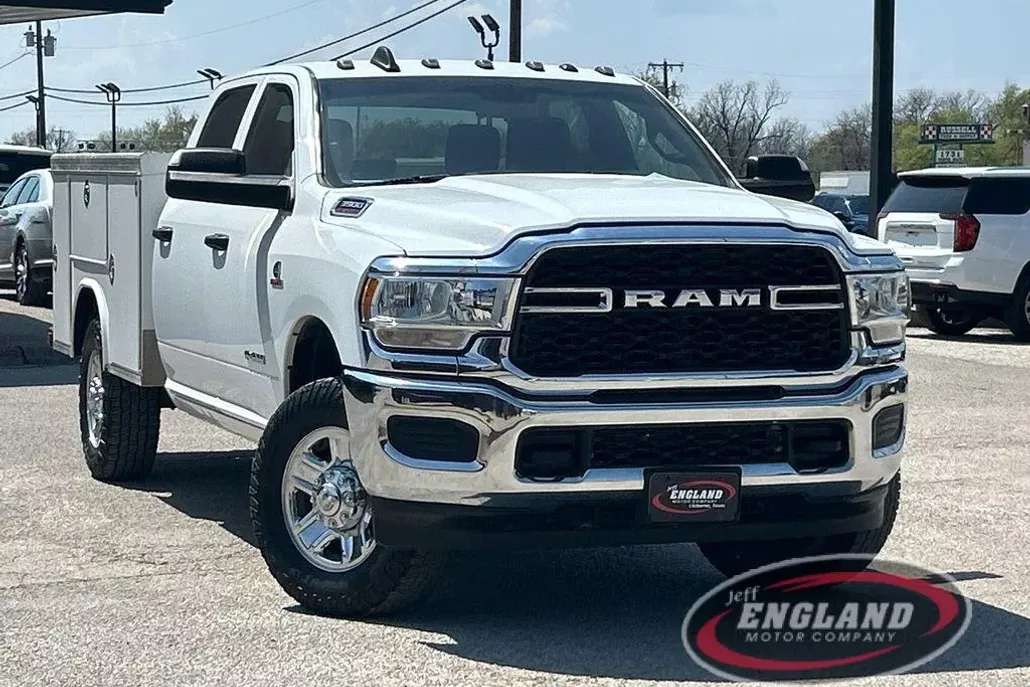 2021 Ram 3500 Tradesman photo 1
