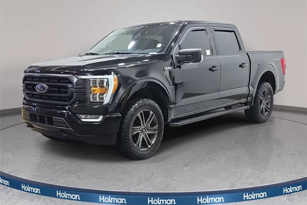 2021 Ford F-150 XLT photo 1