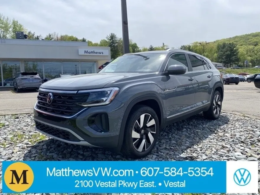 2025 Volkswagen Atlas Cross Sport SEL photo 1