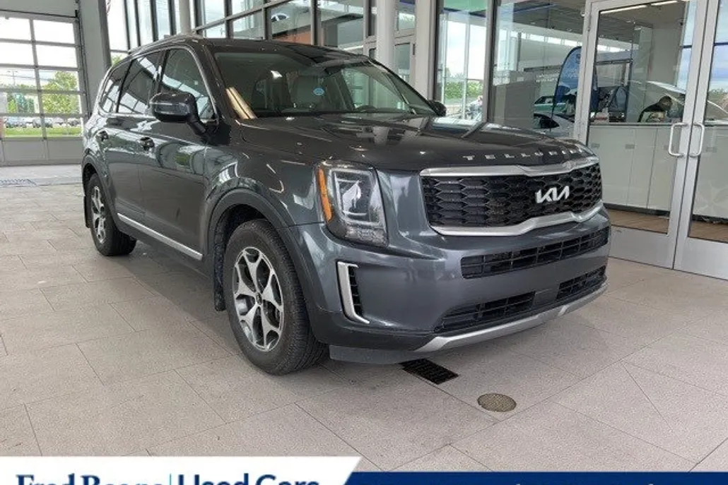 2022 Kia Telluride EX photo 1