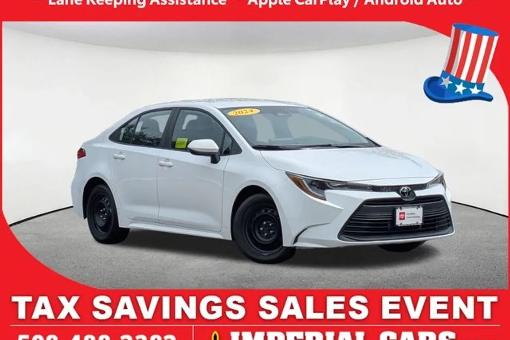 2024 Toyota Corolla LE photo 1