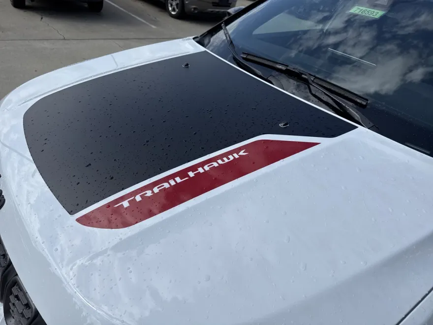 2026 Jeep Compass Trailhawk photo 1