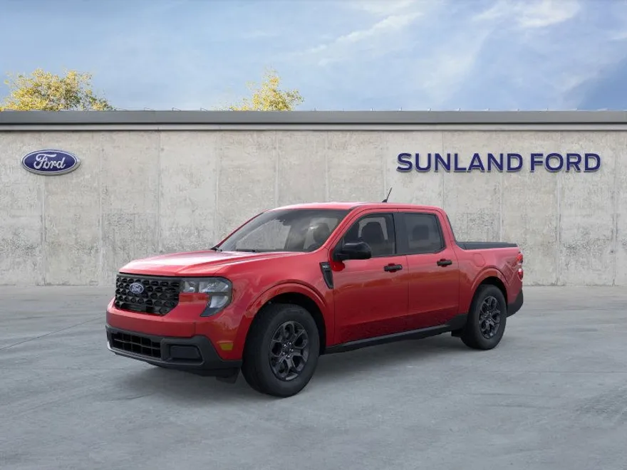 2025 Ford Maverick XLT photo 1