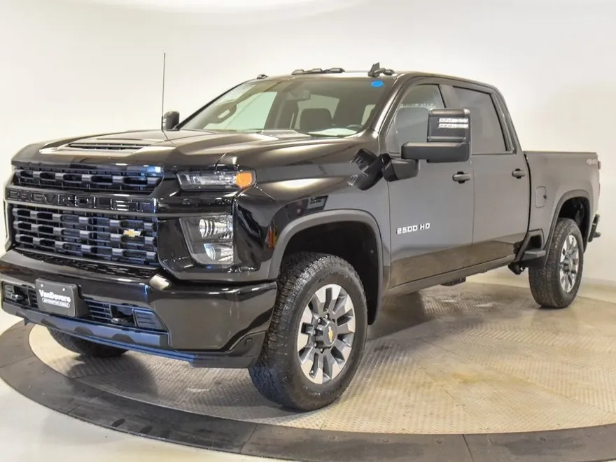 2021 Chevrolet Silverado 2500HD Custom photo 1