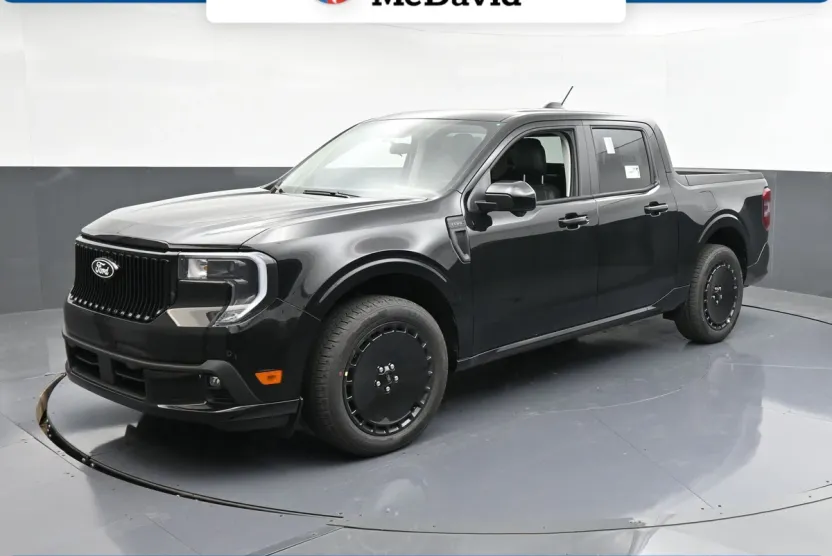2025 Ford Maverick photo 1