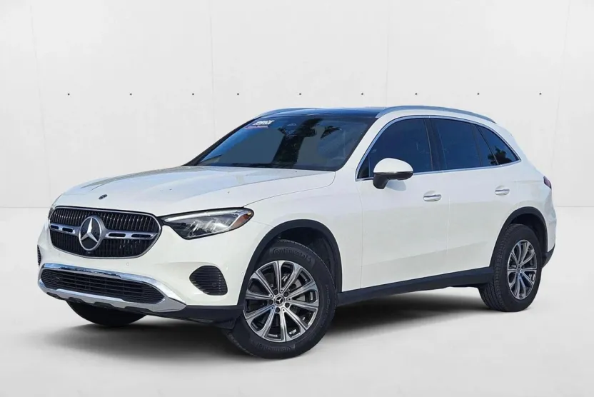 2025 Mercedes Benz GLC 4MATIC photo 1