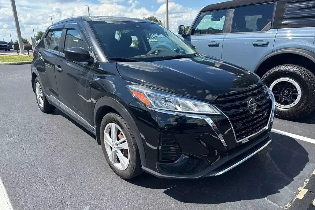 2021 Nissan Kicks S photo 1
