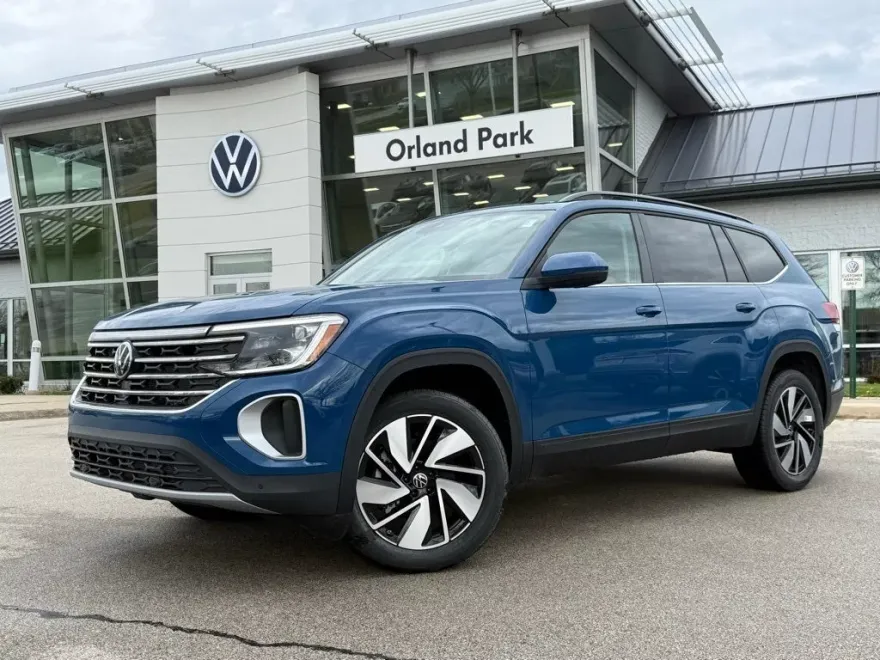 2025 Volkswagen Atlas SE Technology photo 1