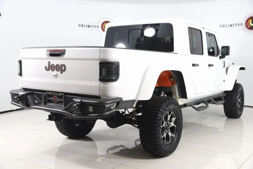 2021 Jeep Gladiator Mojave photo 1