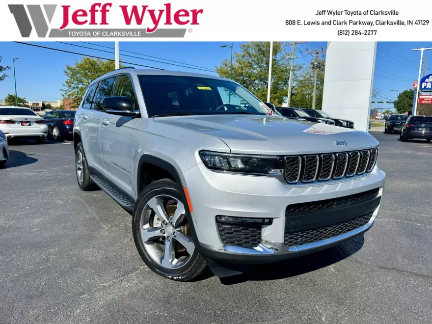 2023 Jeep Grand Cherokee Limited photo 1