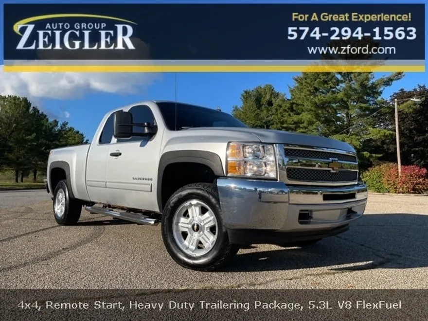 2012 Chevrolet Silverado 1500 LT photo 1