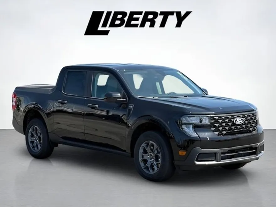 2025 Ford Maverick XLT photo 1