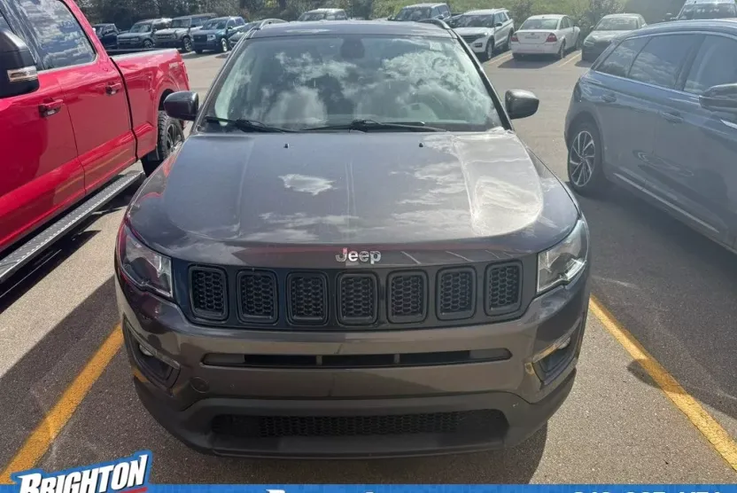 2019 Jeep Compass Latitude photo 1