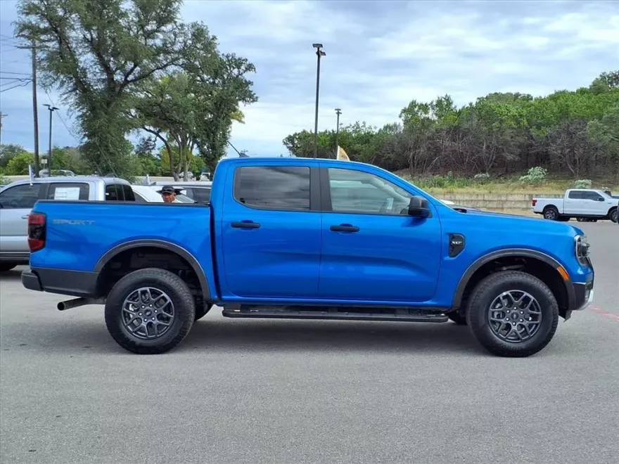 2024 Ford Ranger XLT photo 1