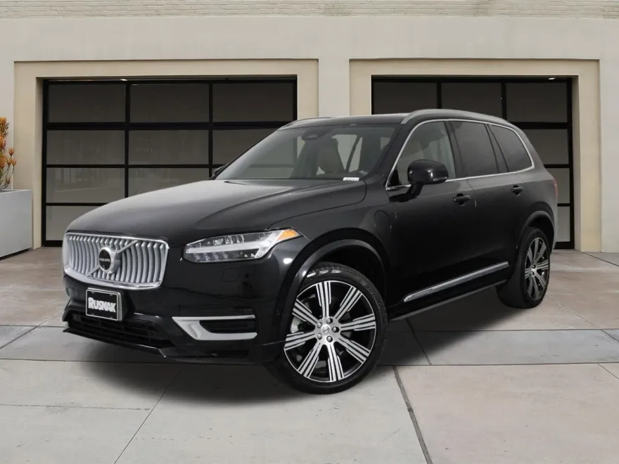2024 Volvo XC90 Recharge T8 Plus photo 1