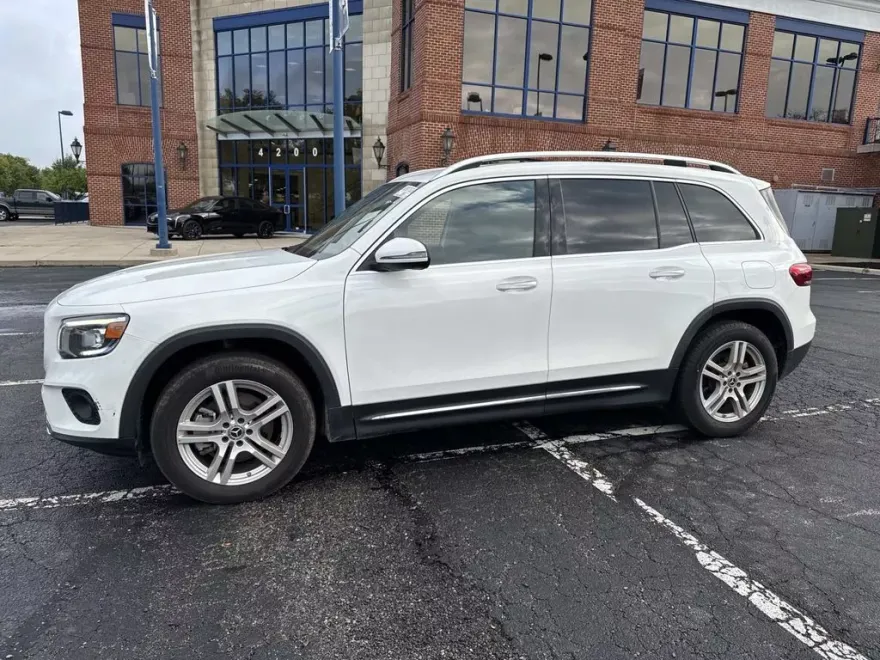 2022 Mercedes Benz GLB 250 4MATIC photo 1