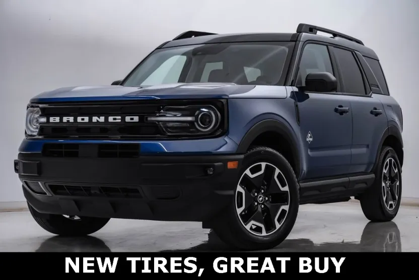 2024 Ford Bronco Sport Outer Banks photo 1