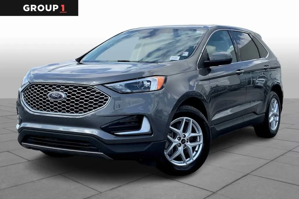2023 Ford Edge SEL photo 1