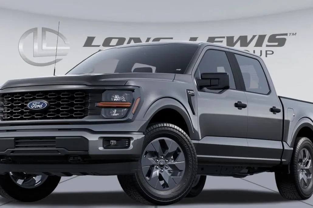 2025 Ford F-150 STX photo 1