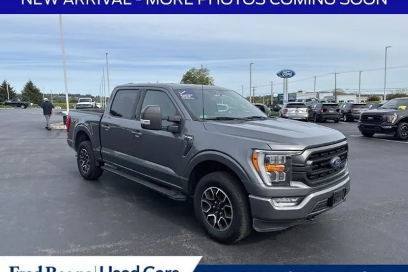 2023 Ford F-150 XLT photo 1