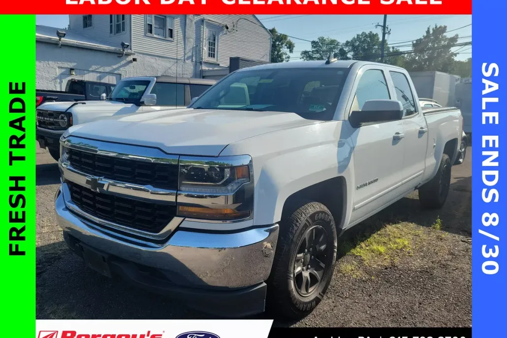 2018 Chevrolet Silverado 1500 LT photo 1