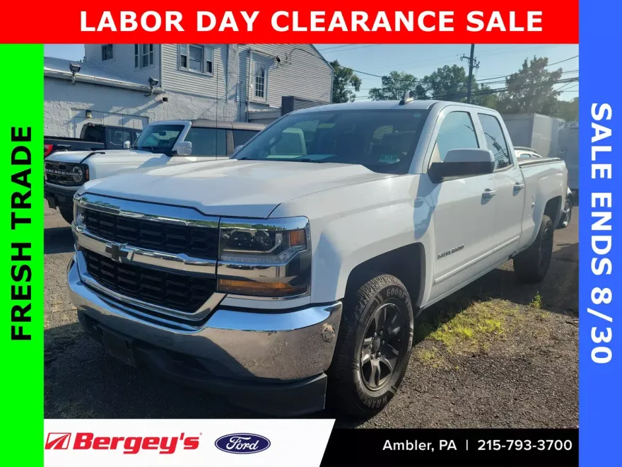 2018 Chevrolet Silverado 1500 LT photo 1